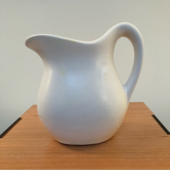 VTG McCoy Small White And  Blue Floral Pitcher Creamer Cottagecore Maximalist - Picture 4 of 8